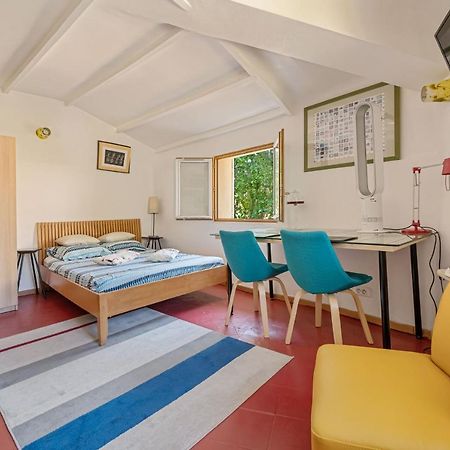 Catherine Studios Aix-en-Provence Bagian luar foto
